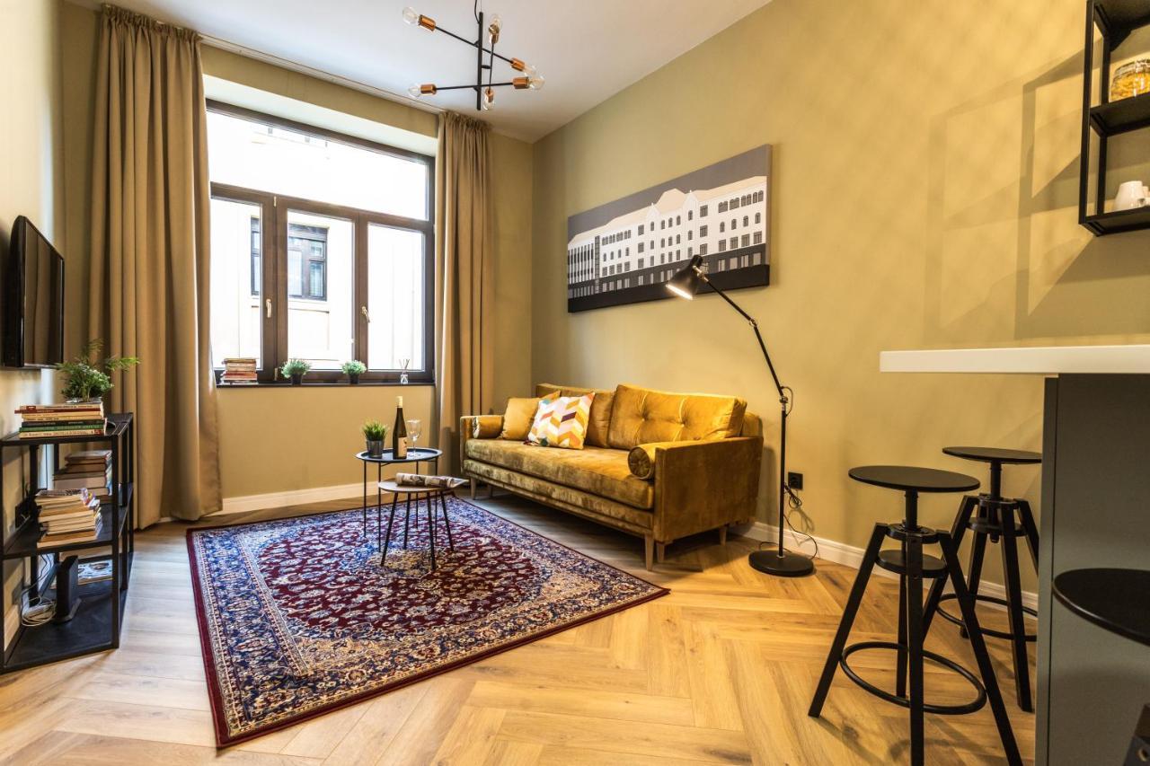 M15 Apartment Pecs Luaran gambar